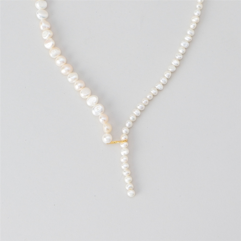 ＜PREEK＞BAROQUE PEARL LARIAT NECKLACE