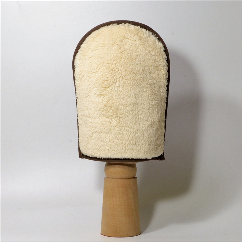 ＜M.MOWBRAY＞シルキーレザーグローブ（茶） 茶