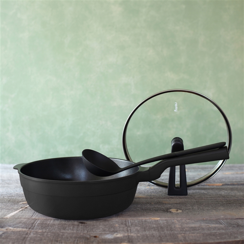 ＜レミー＞レミパンプラス　(24㎝） ブラック 24cm