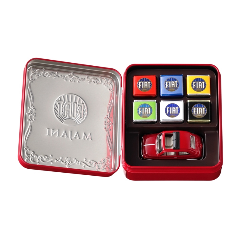 ＜Ｍａｊａｎｉ（マイアーニ）＞Majani チョコレートFiat ミニカーセット カローレ カローレ