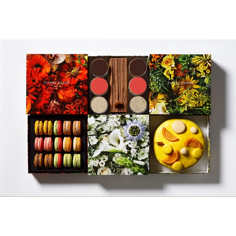 ４８【12月30日（火）配達指定】＜ピエール・エルメ・パリ＞ドゥスール デュ ヌーベル アン(３段重）