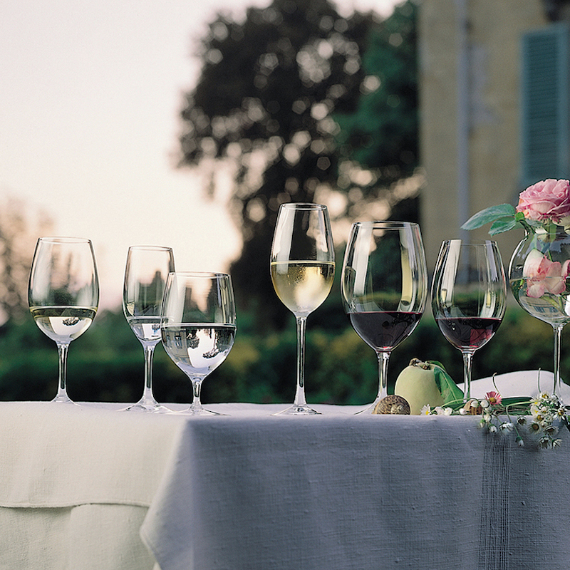 ＜リーデル＞<オヴァチュア> ホワイトワイン(2個入) クリア