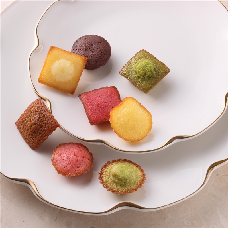 ＜アンリ・シャルパンティエ＞プティ･ガトー･アソルティ 8個入