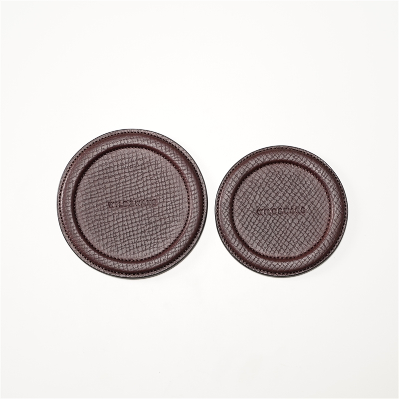 ＜WILDSWANS＞レザーコースター　Ｓ ダークブラウン S