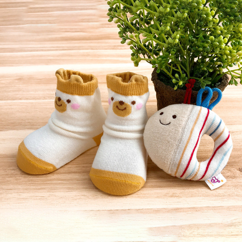 ＜赤ちゃんの城＞パッケージボックスギフト【コロル】スタイセット