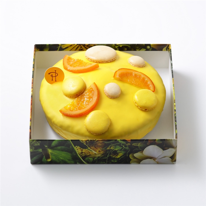 ４８【12月30日（火）配達指定】＜ピエール・エルメ・パリ＞ドゥスール デュ ヌーベル アン(３段重）