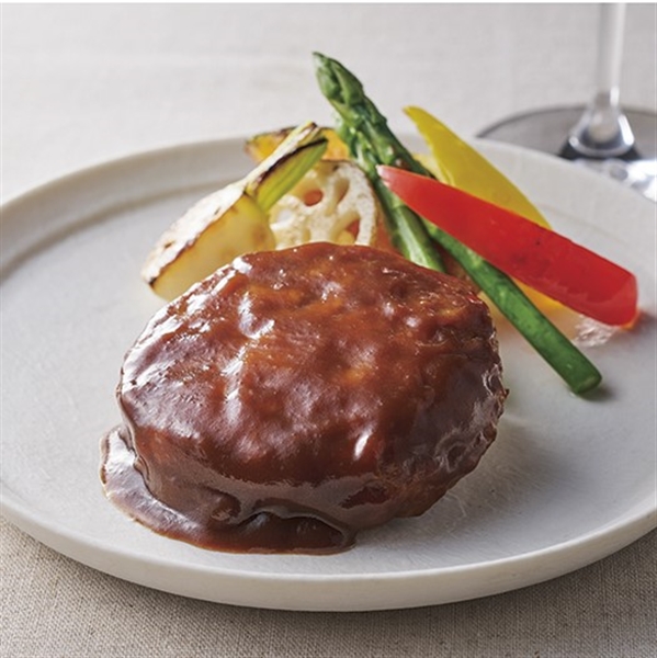 ＜ANA’s FRESH SELECTION　粋～いきコース～＞黒毛和牛・黒豚デミグラスハンバーグ