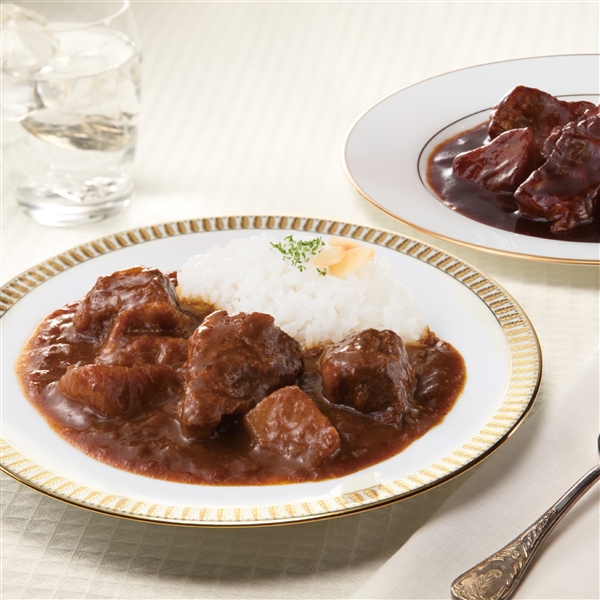 田崎真也セレクション ビーフカレー・牛肉の赤ワイン煮詰合せ