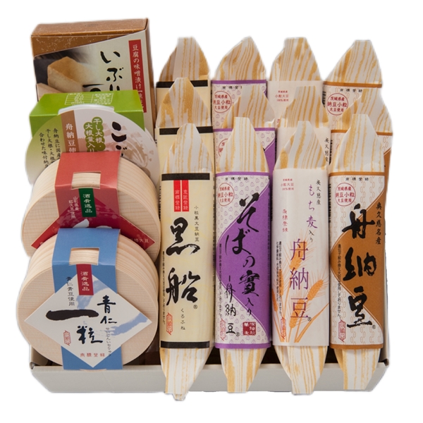 ＜丸真食品＞風呂敷包み舟納豆詰合せ