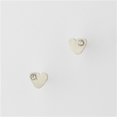 ＜PREEK＞YU-KIN DIAMOND TINY HEART EARRINGS