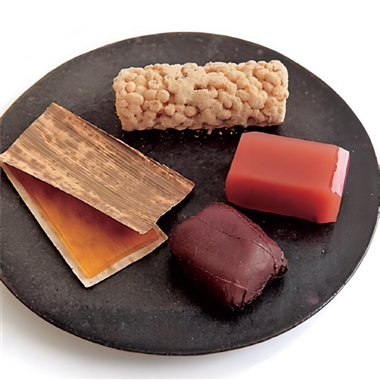 ＜亀じるし＞水戸銘菓撰12個入り