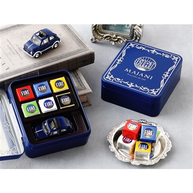 ＜Ｍａｊａｎｉ（マイアーニ）＞Majani チョコレートFiat ミニカーセット マーレ