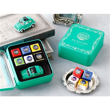 ＜Ｍａｊａｎｉ（マイアーニ）＞Majani チョコレートFiat ミニカーセット バーチェ