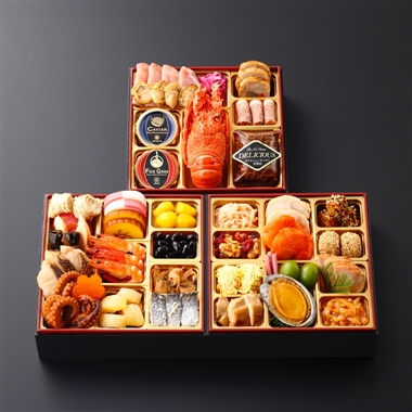 11【12月30日(火)配達指定】<ホテルニューオータニ>和洋中おせち三段重(冷凍)