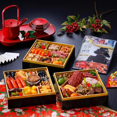 43【12月30日(火)配達指定】<利久>和洋中おせち三段重【亀】