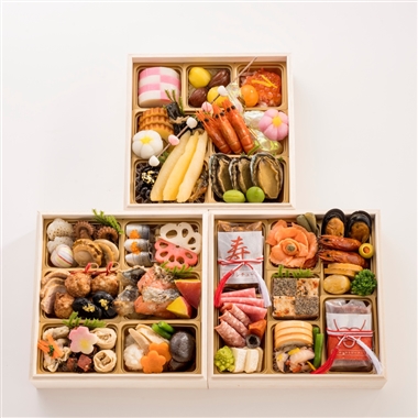 45【12月30日(火)配達指定】<家庭画報>和洋三段重