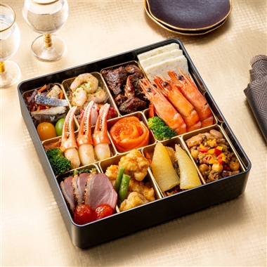 53【12月30日(火)配達指定】<ゴールデンカムイ>和洋オードブル一段重