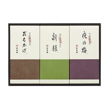 <とらや>中形羊羹3本入