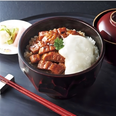 ＜京料理六盛＞国産うなとろセット