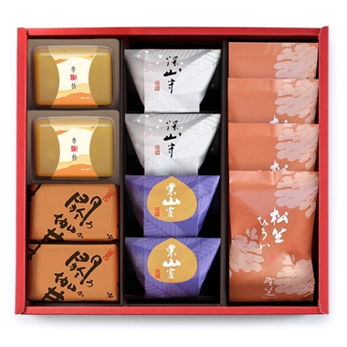 ＜叶 匠壽庵＞冬ハレ 庵