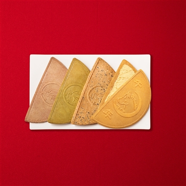 <鎌倉五郎本店>鎌倉半月四色詰合せ<午年半月入>30枚入