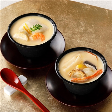 <なだ万>だし香る茶碗蒸し